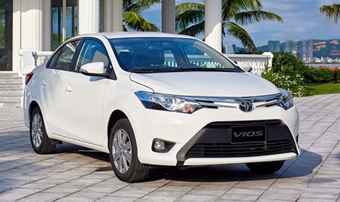 Xe 4 chỗ tiết kiệm